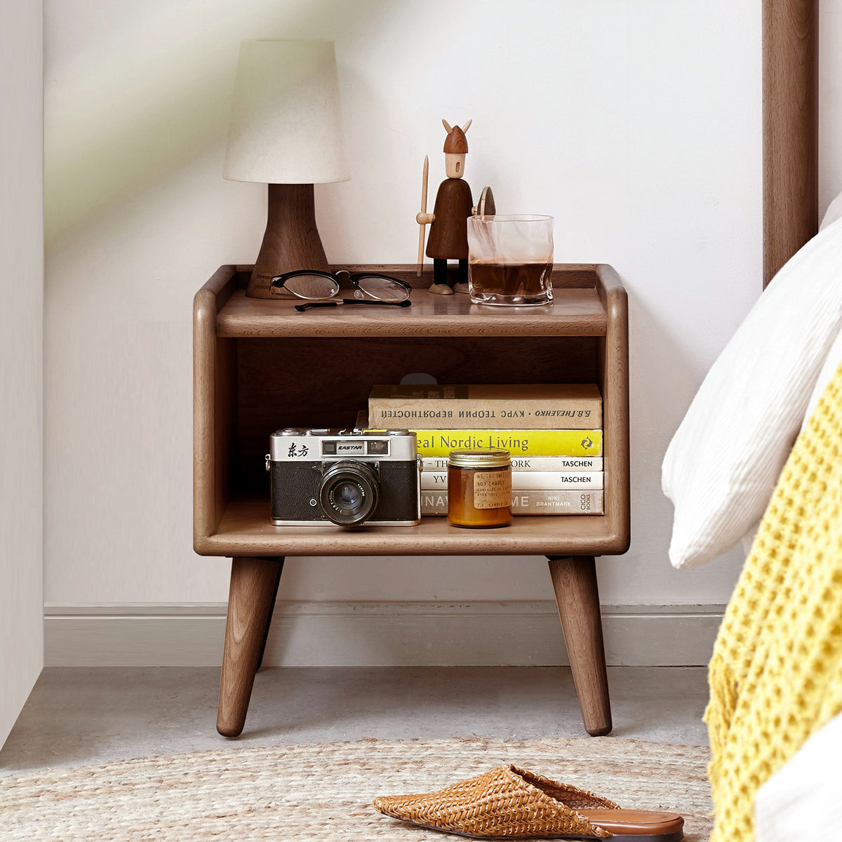 Pure Solid Wood Bedside Cabinet, Modern Simple Nightstand, European Beech Nordic Bedroom Storage Cabinet